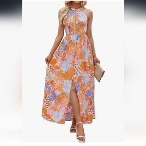 NWOT BEAUTIFUL FLORAL DRESS OPEN BACK SIZE SMALL